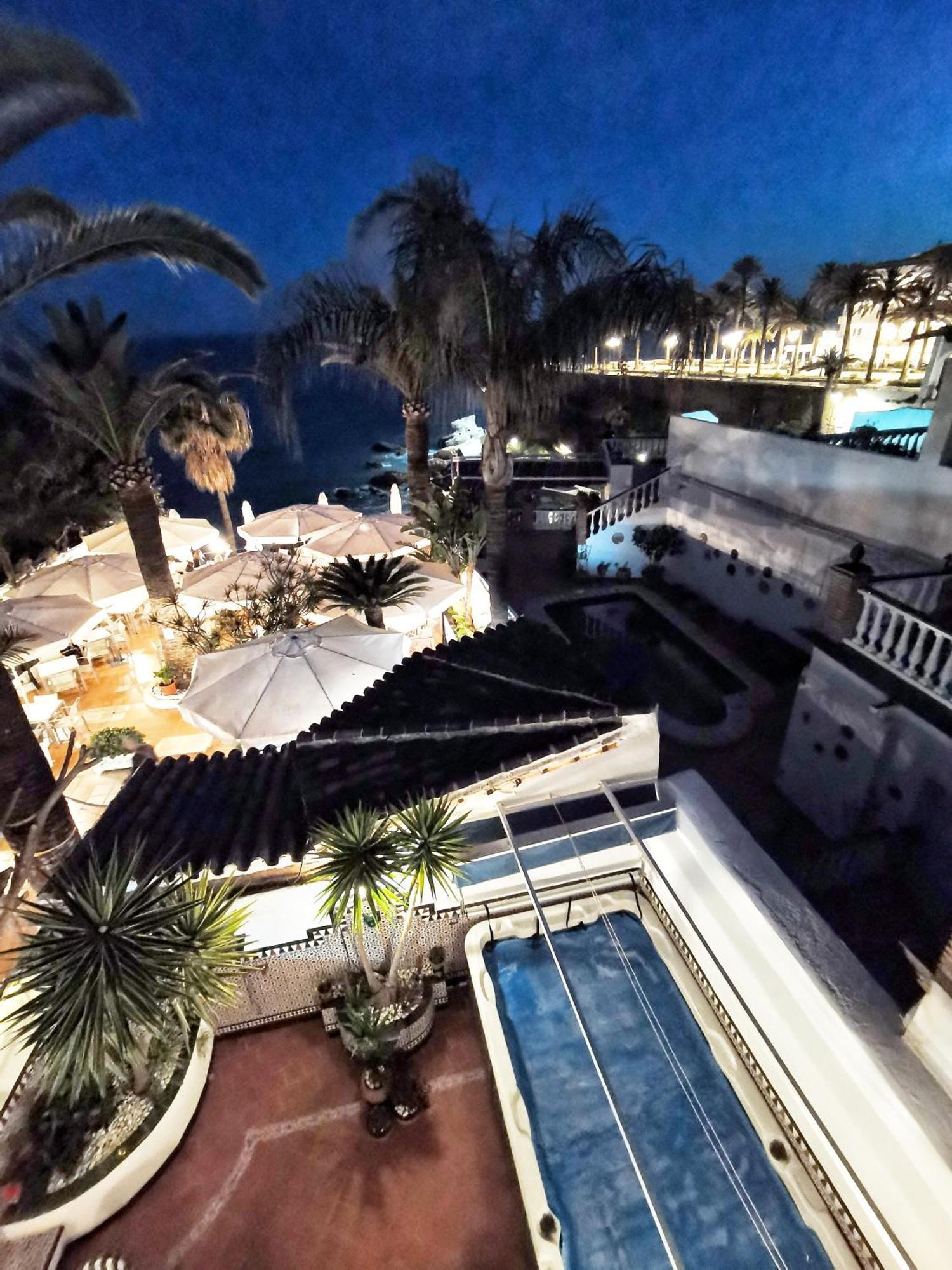 Villa Carabeo 内尔哈 外观 照片