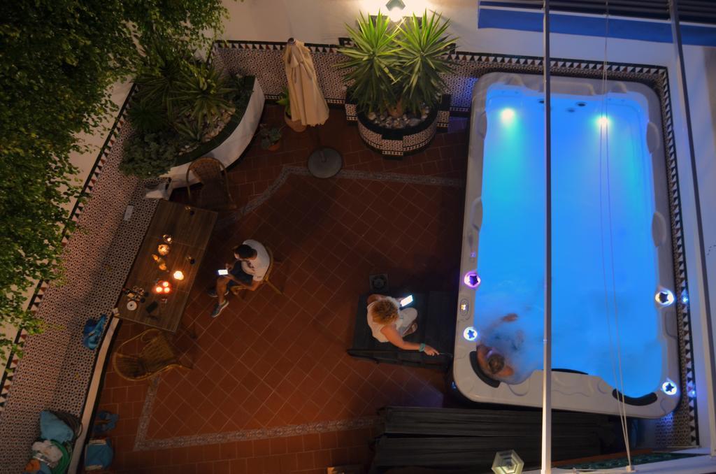 Villa Carabeo 内尔哈 外观 照片